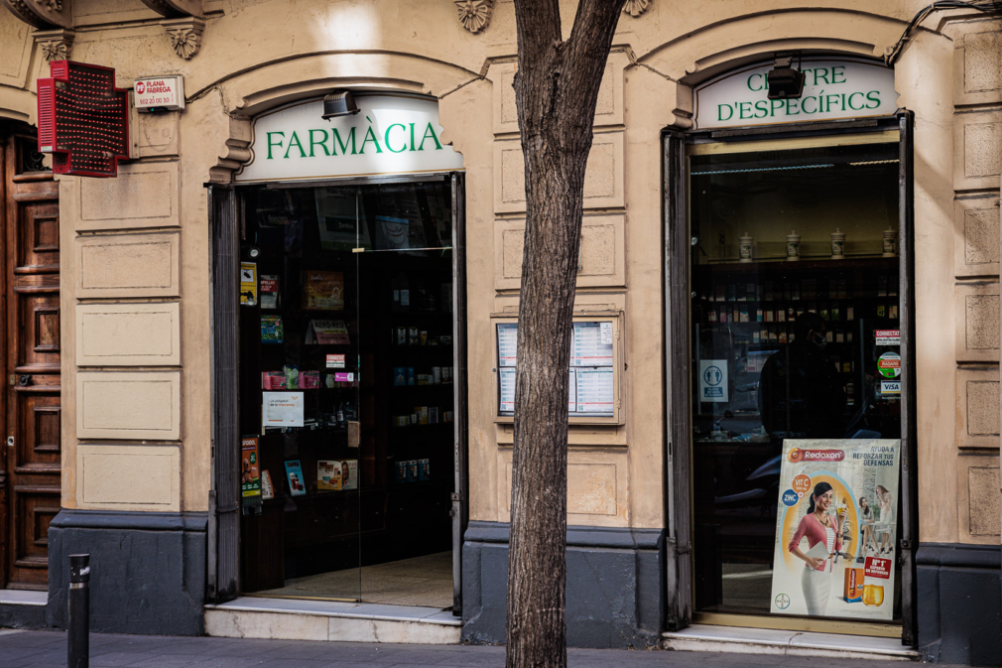 La patronal es defensa de les acusacions dels farmacèutics / Jordi Borràs