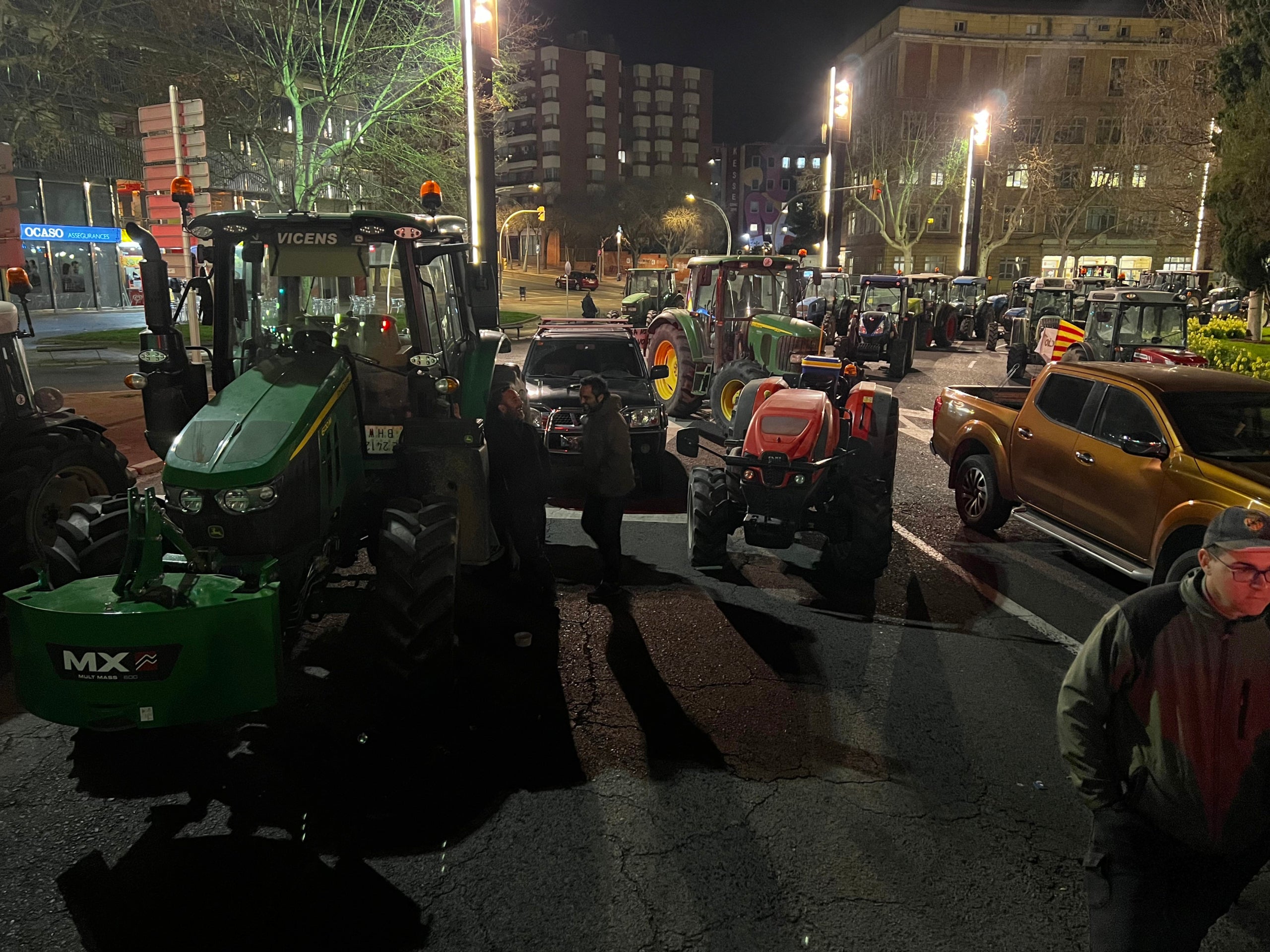 Imatge del tall de pagesos a la plaça Imperial Tàrraco / ACN