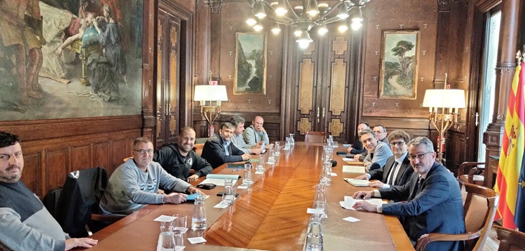 Els representants d'Unió de Pagesos, amb el coordinador nacional Joan Caball al capdavant, en una reunió amb el secretari general del ministeri d'Agricultura / Unió de Pagesos