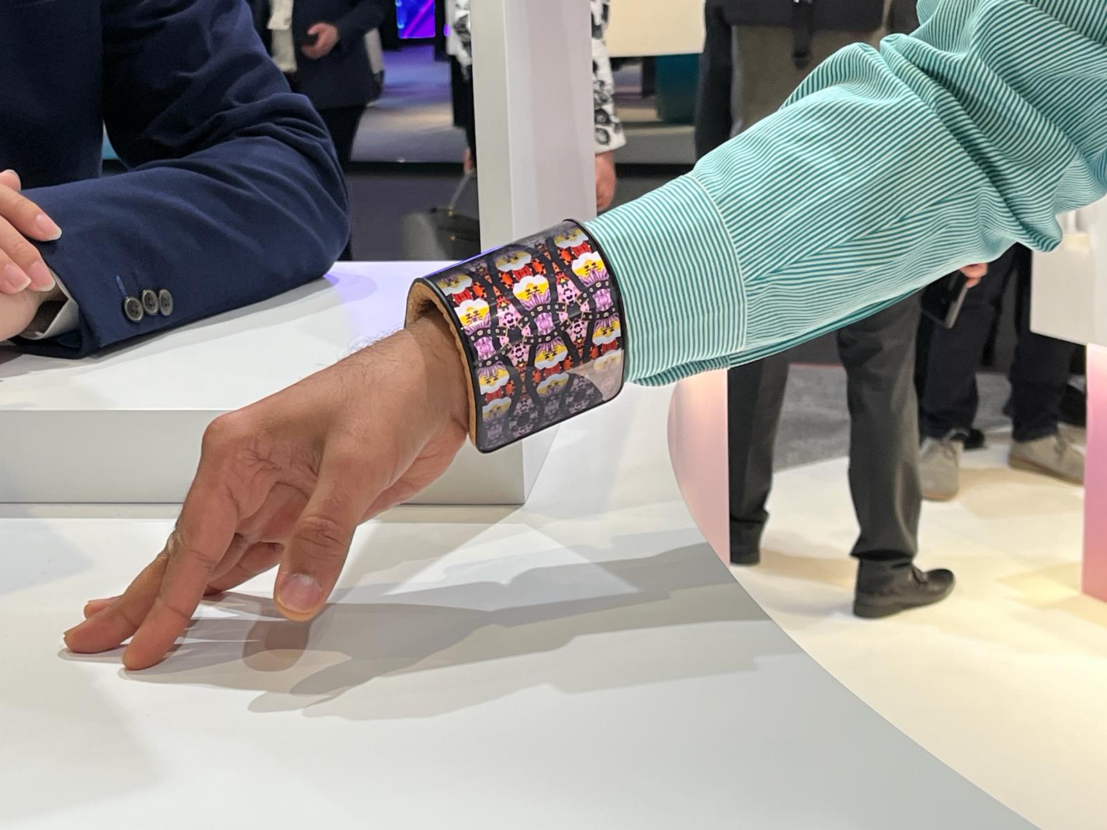 Lo mòbil plegable de Motorola al MWC / Júlia Catarineu