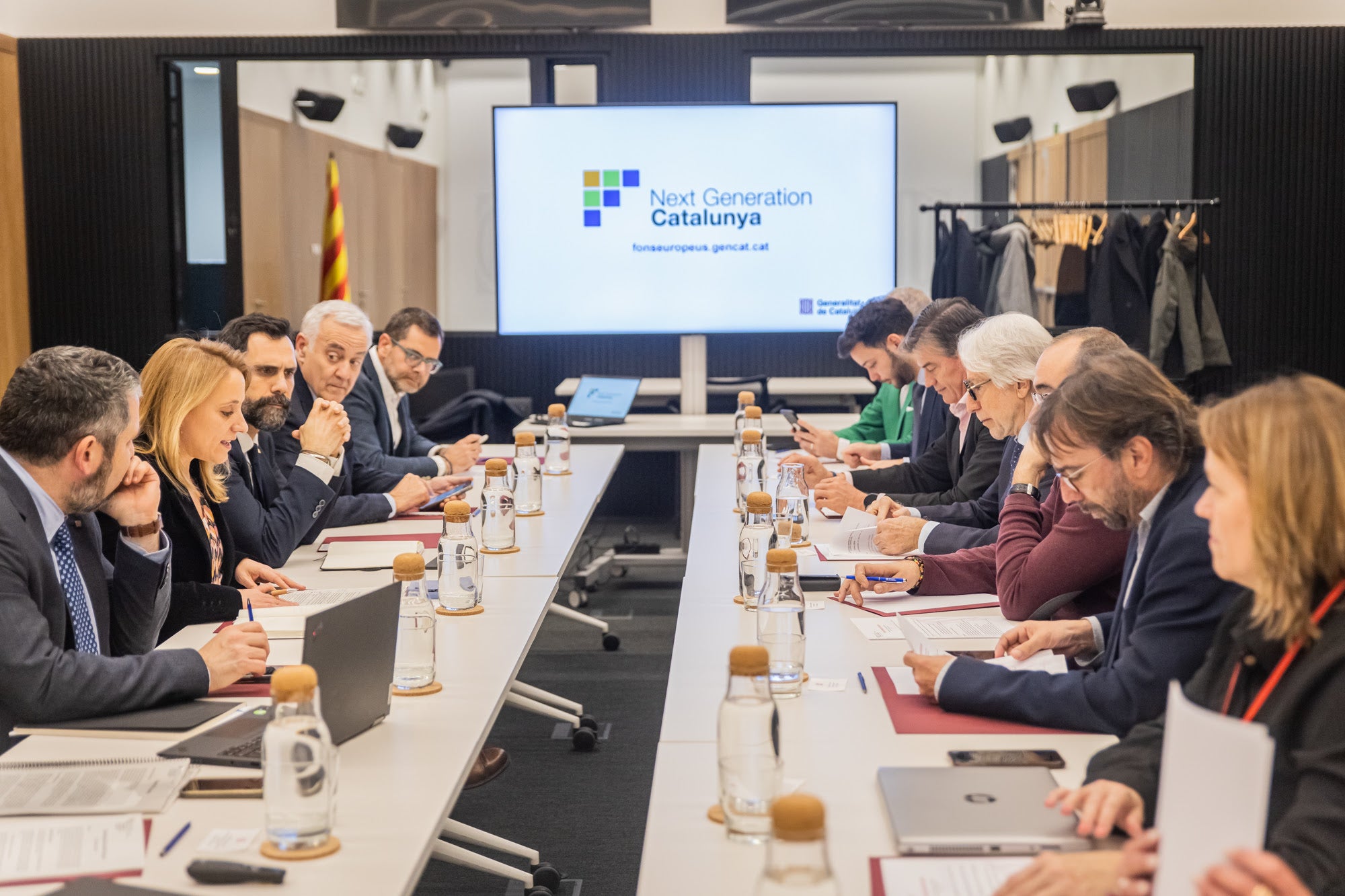 Imatge de la reunió celebrada entre el Govern i els agents socials / Departament d'Economia i Hisenda