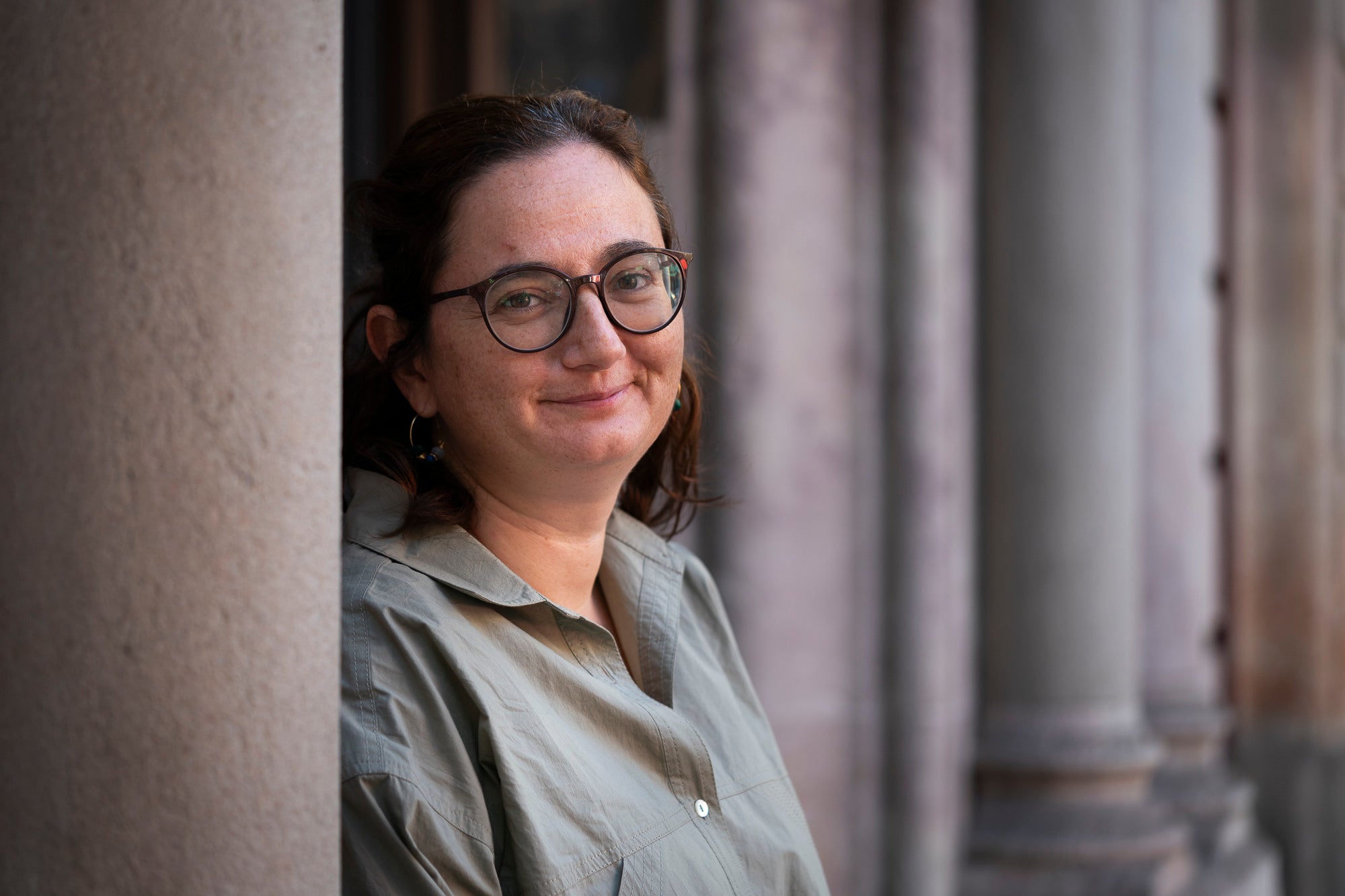 La directora comercial del grup Bon Preu, Anna Font, a l'entrada del restaurant Múrria / Mireia Comas