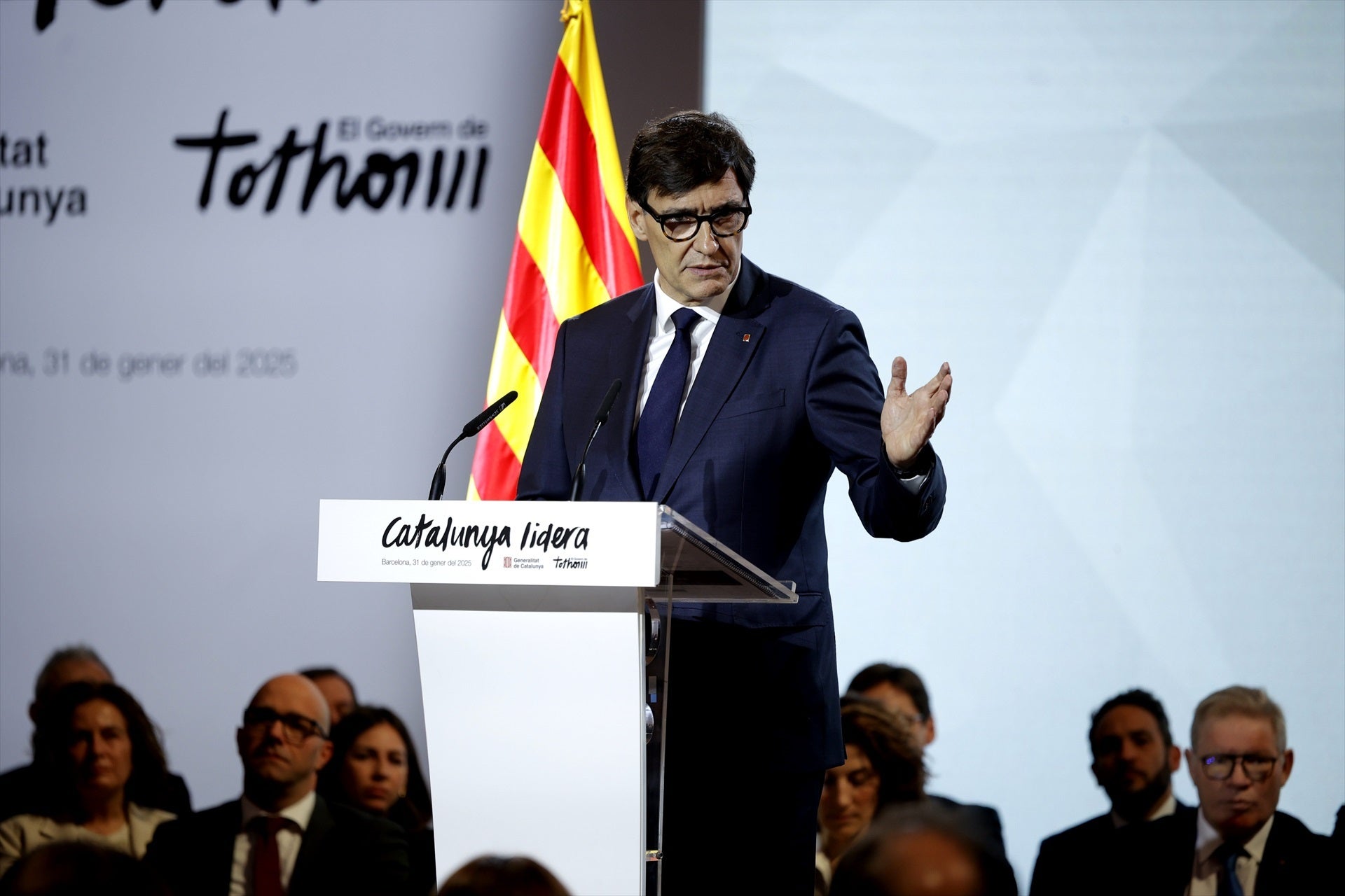 El president de la Generalitat Salvador Illa durant la ponència del seu programa Catalunya Lidera, al paranimf de l'Escola Industrial / EP