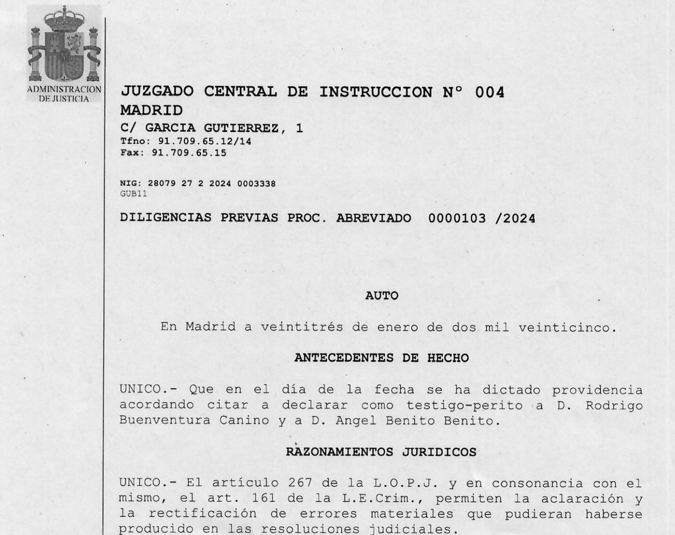 Providència del jutge Calama amb què cita dos responsables dels mercats borsaris en el cas Ghotham contra Grífols/QS