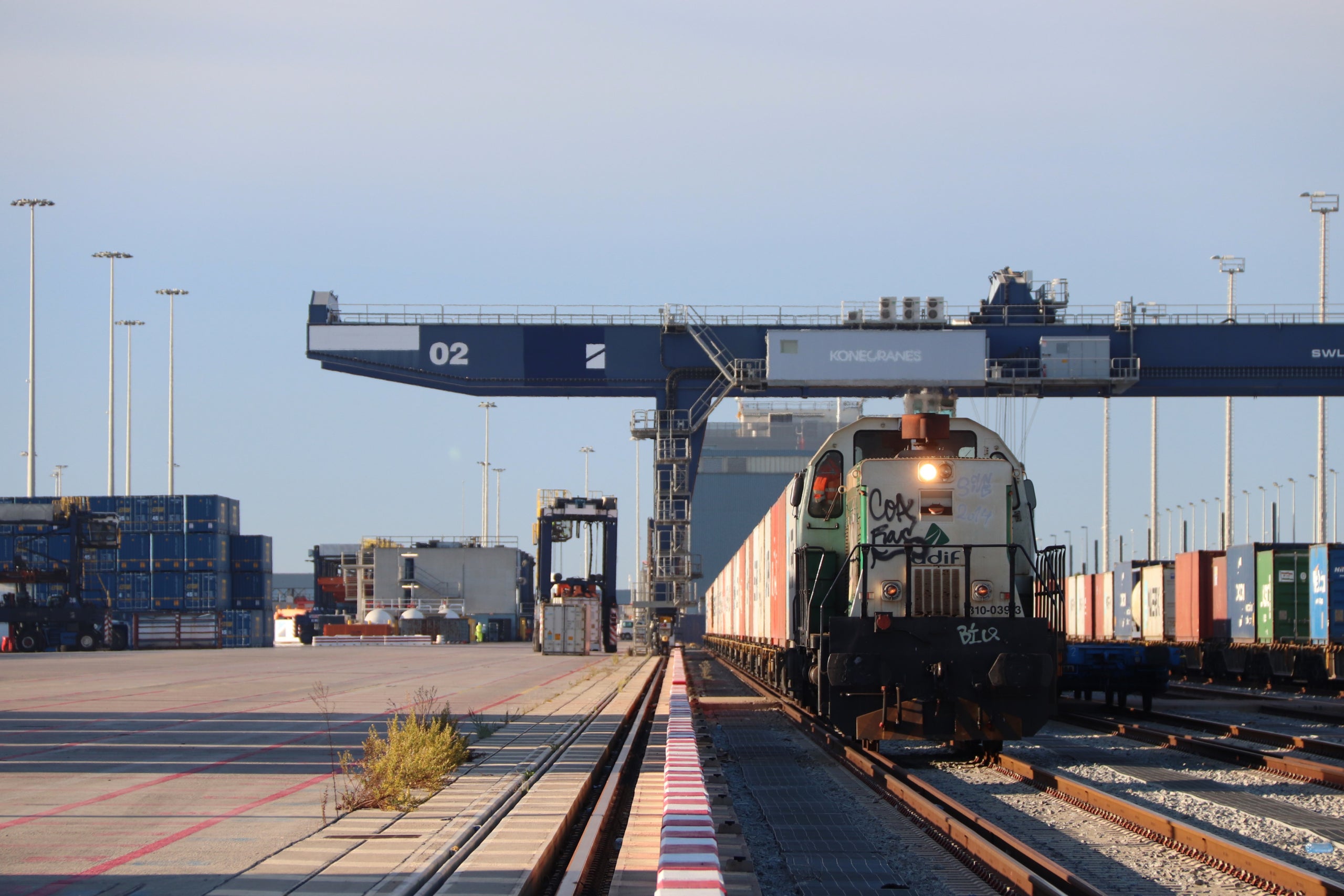 Un tren que hace un servicio entre el Port de Barcelona y Francia / ACN