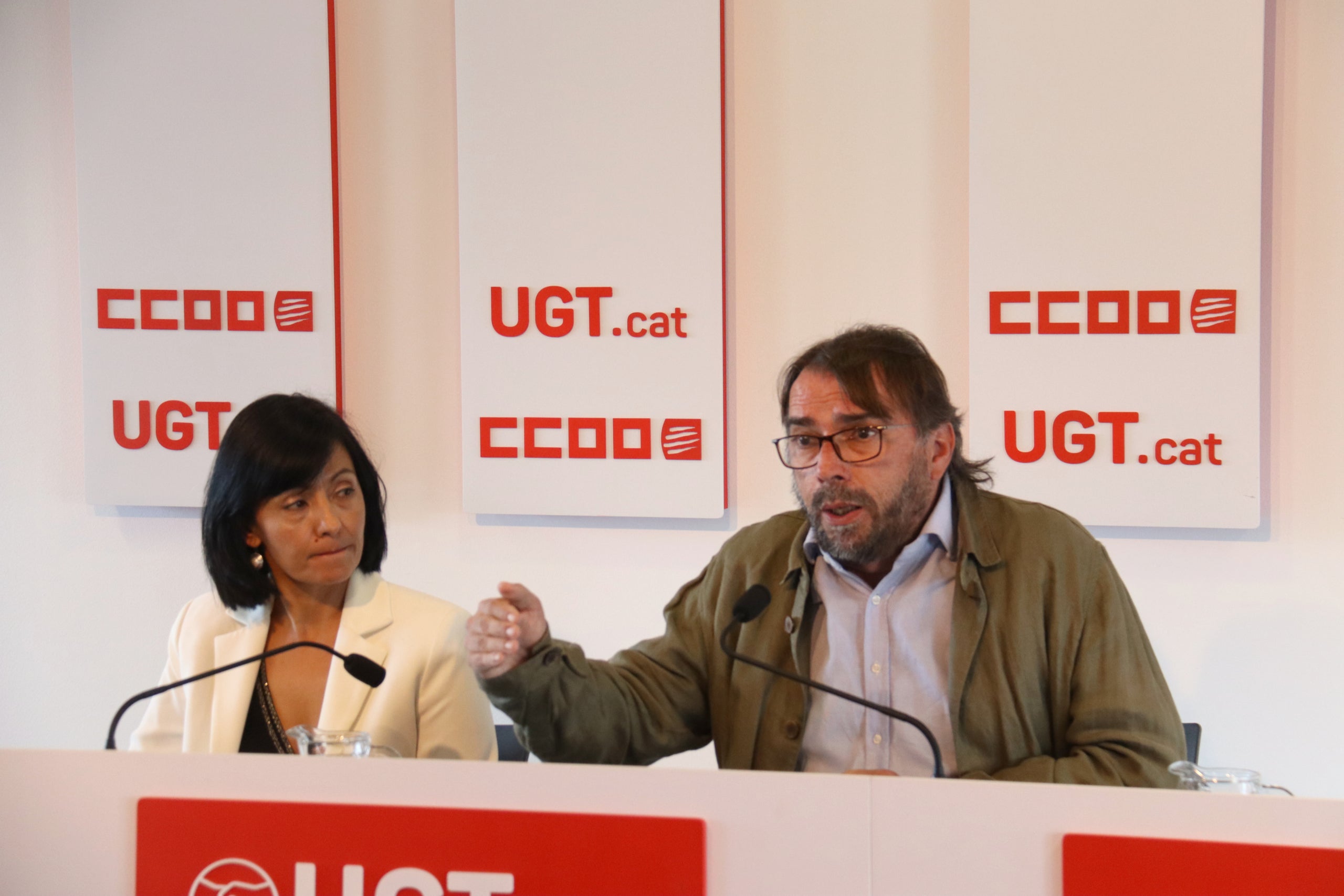 El secretari general de la UGT de Catalunya, Camil Ros, i la secretària general de CCOO a Catalunya, Belén López / ACN