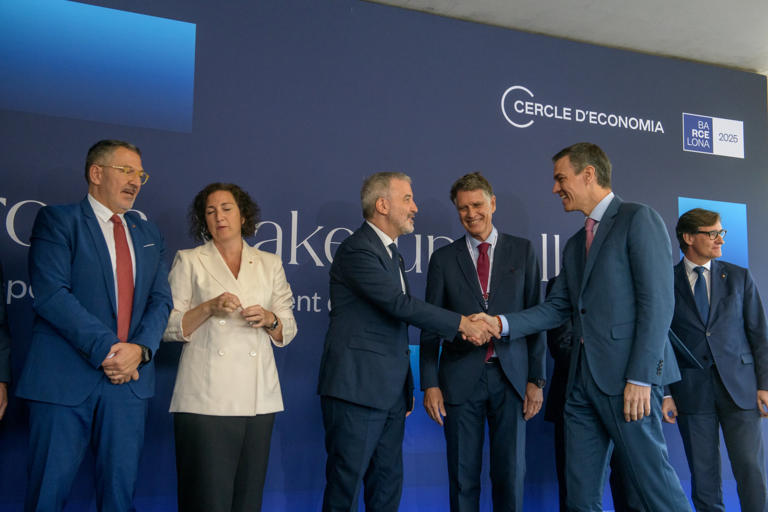 Les autoritats de la Generalitat i l'Ajuntament reben Pedro Sánchez en arribar a la Reunió del Cercle d'Economia / Cercle d'Economia