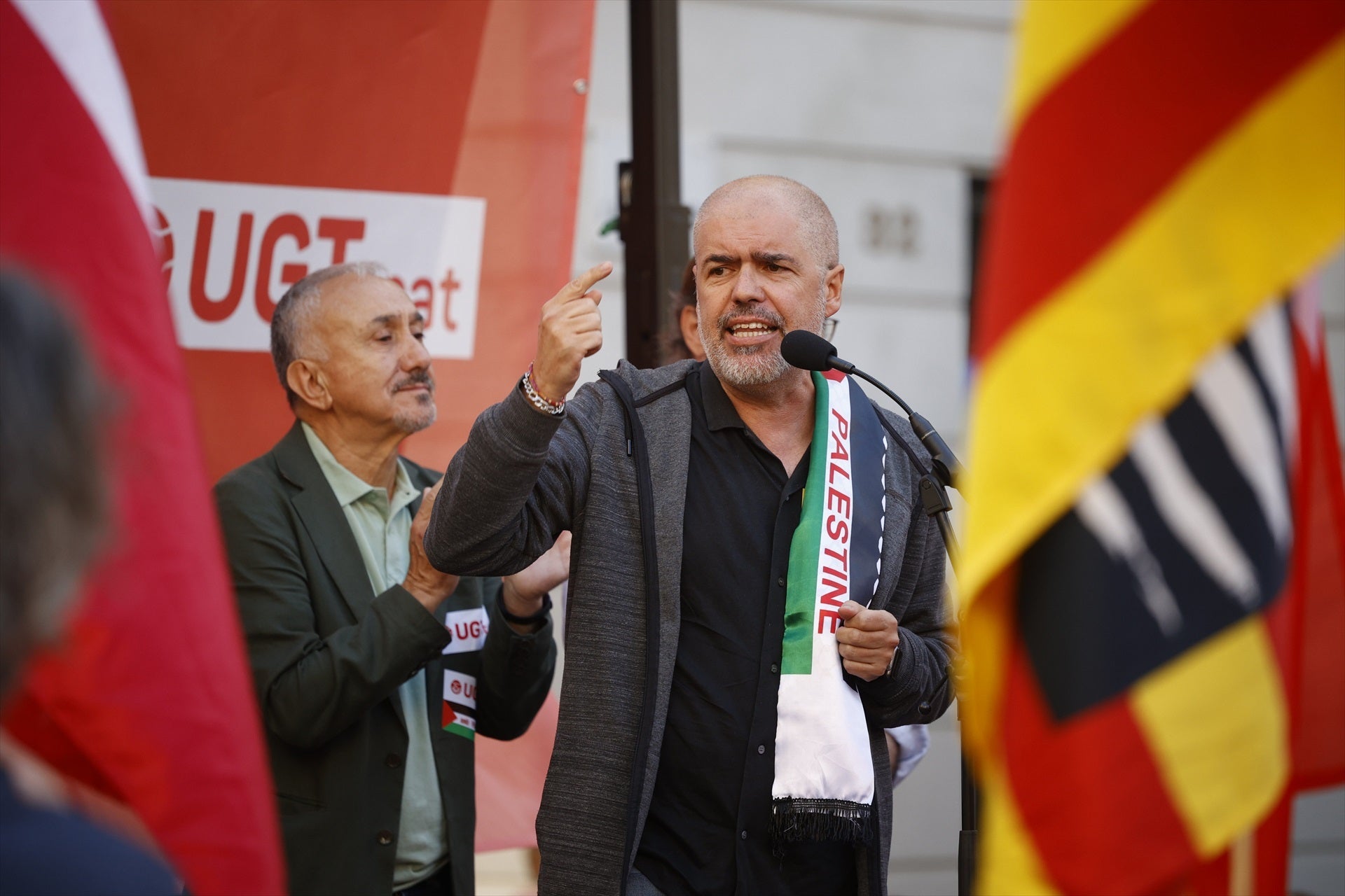 Els secretaris generals de la UGT, Pepe Álvarez, i CCOO, Unai Sordo, a Barcelona / EP