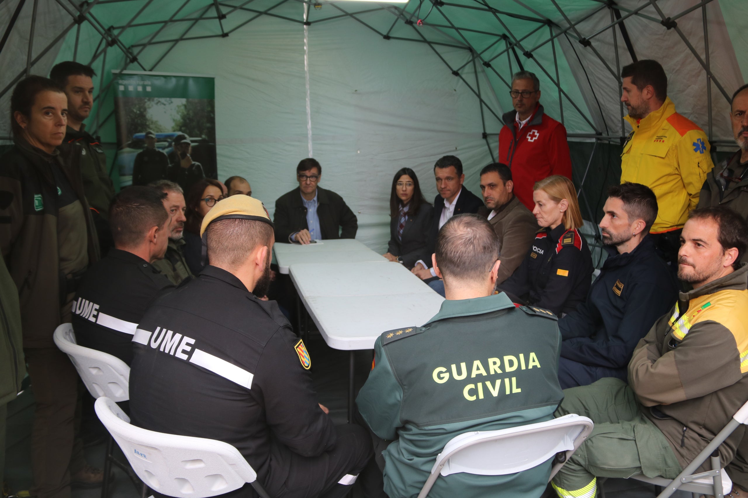 Centro de control del dispositivo para contener el brote de peste porcina en Santa Perpètua de Mogoda / ACN