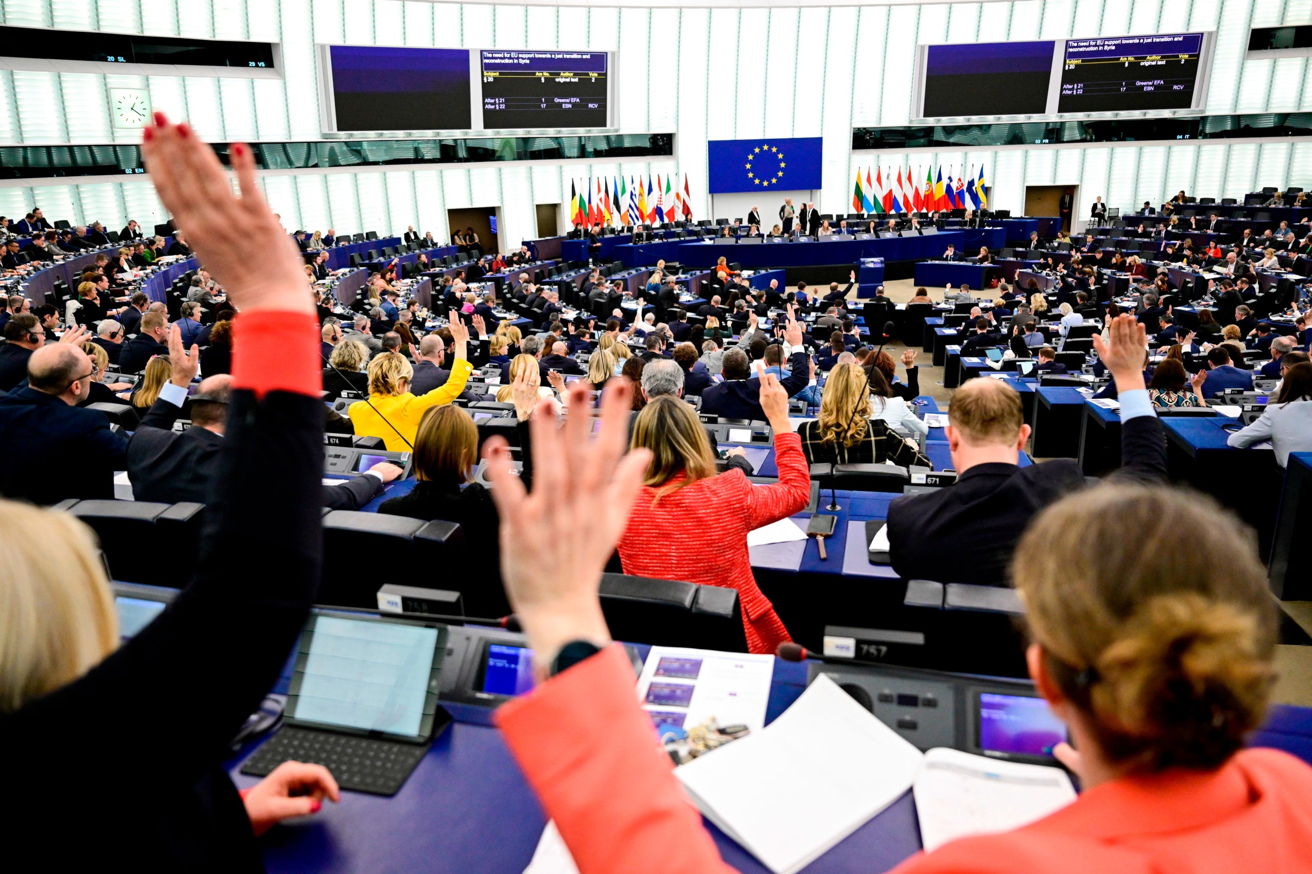 Una votación en el pleno de la Eurocámara / ACN