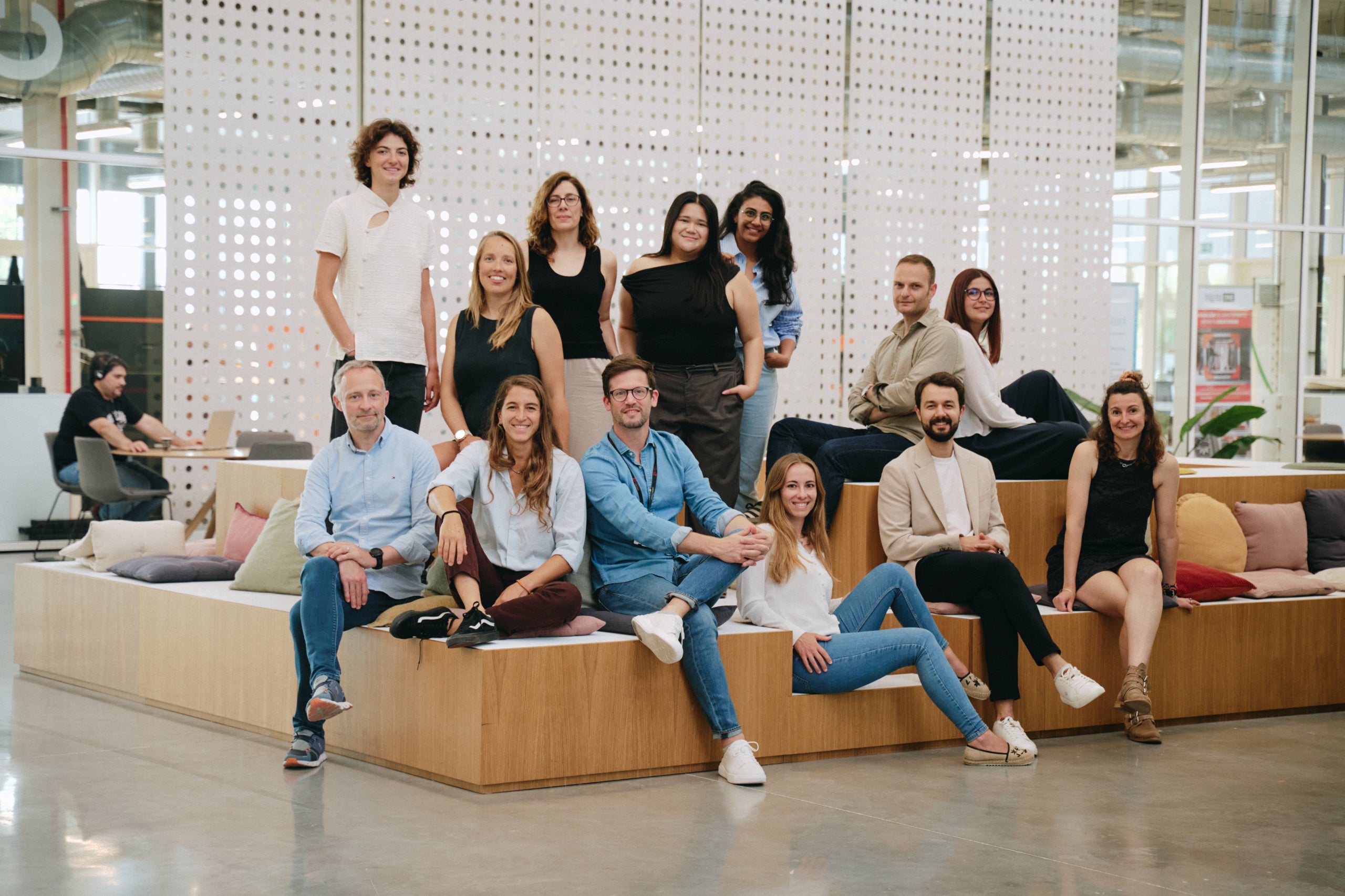 L'equip de B'Zeos, companyia d'economia verda instal·lada al DFactory Barcelona / Cedida