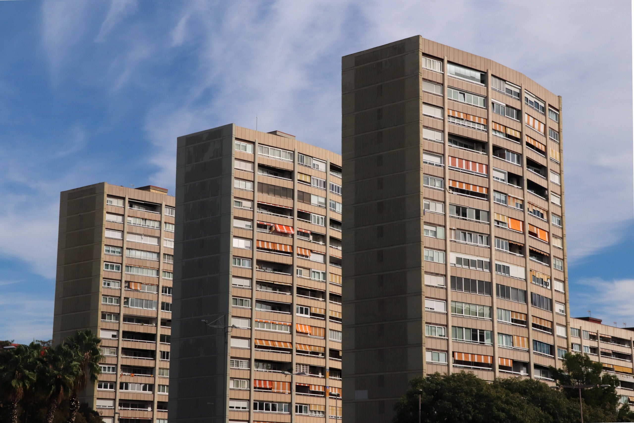 Blocs de pisos al barri de Sants / ACN