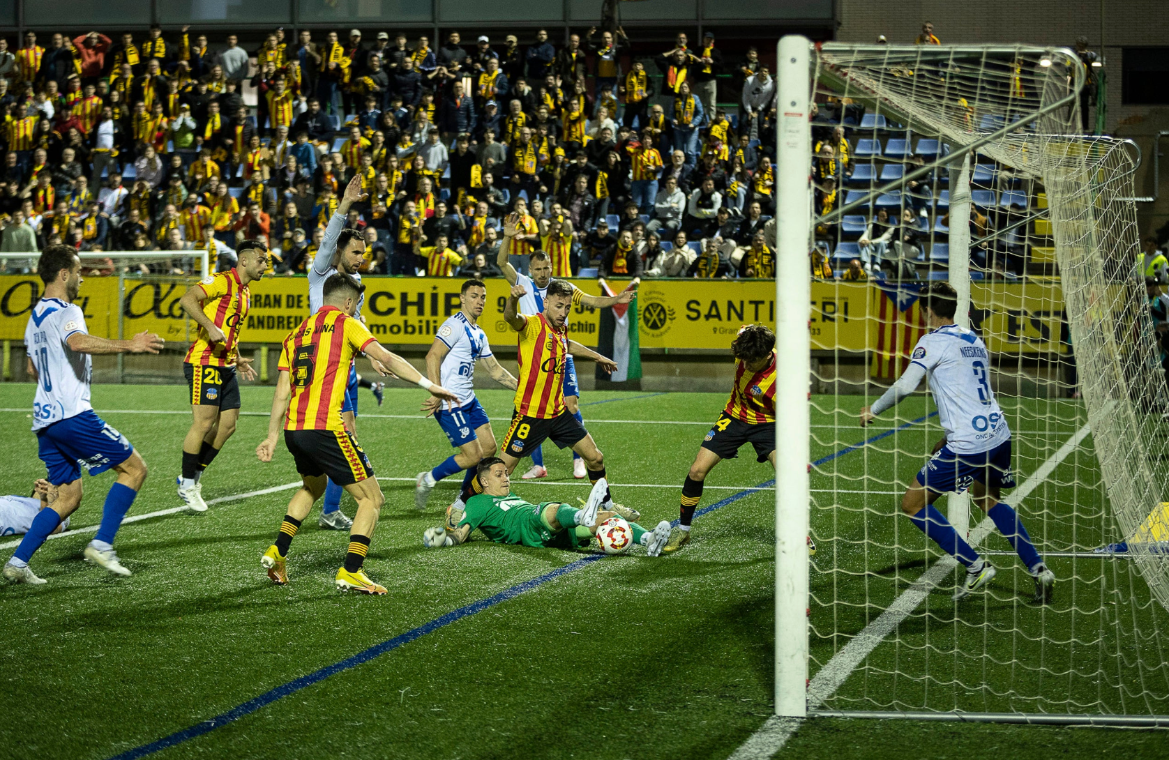 Derbi entre el Sant Andreu i l'Europa JORDI PLAY
