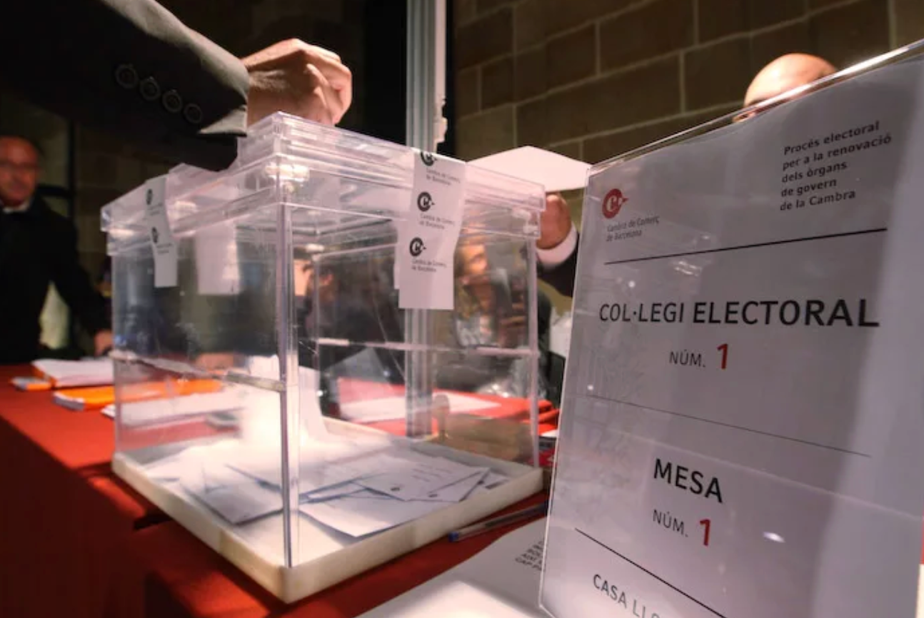 Una imatge d'arxiu de les votacions a les eleccions a la Cambra de Comerç de Barcelona 