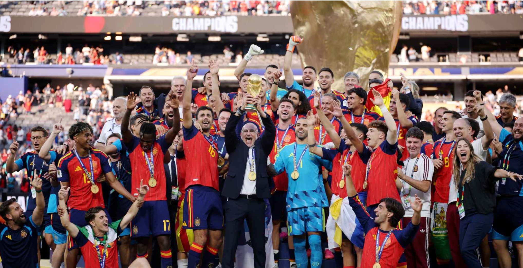 La selección española de fútbol, ganadora @SEFUTBOL