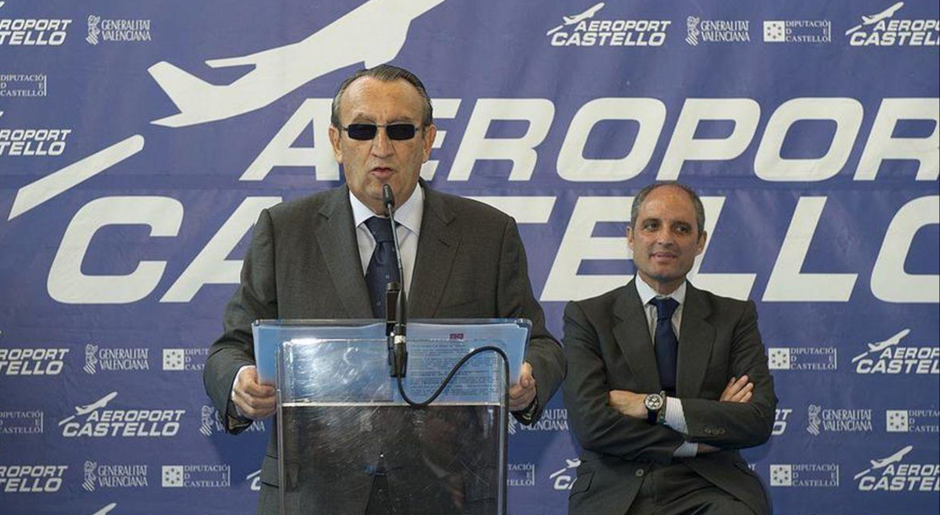 25 de març de 2011: Carlos Fabra i Francisco Camps durant l’acte oficial d'inauguració de l'Aeroport de Casstelló EUROPA PRESS