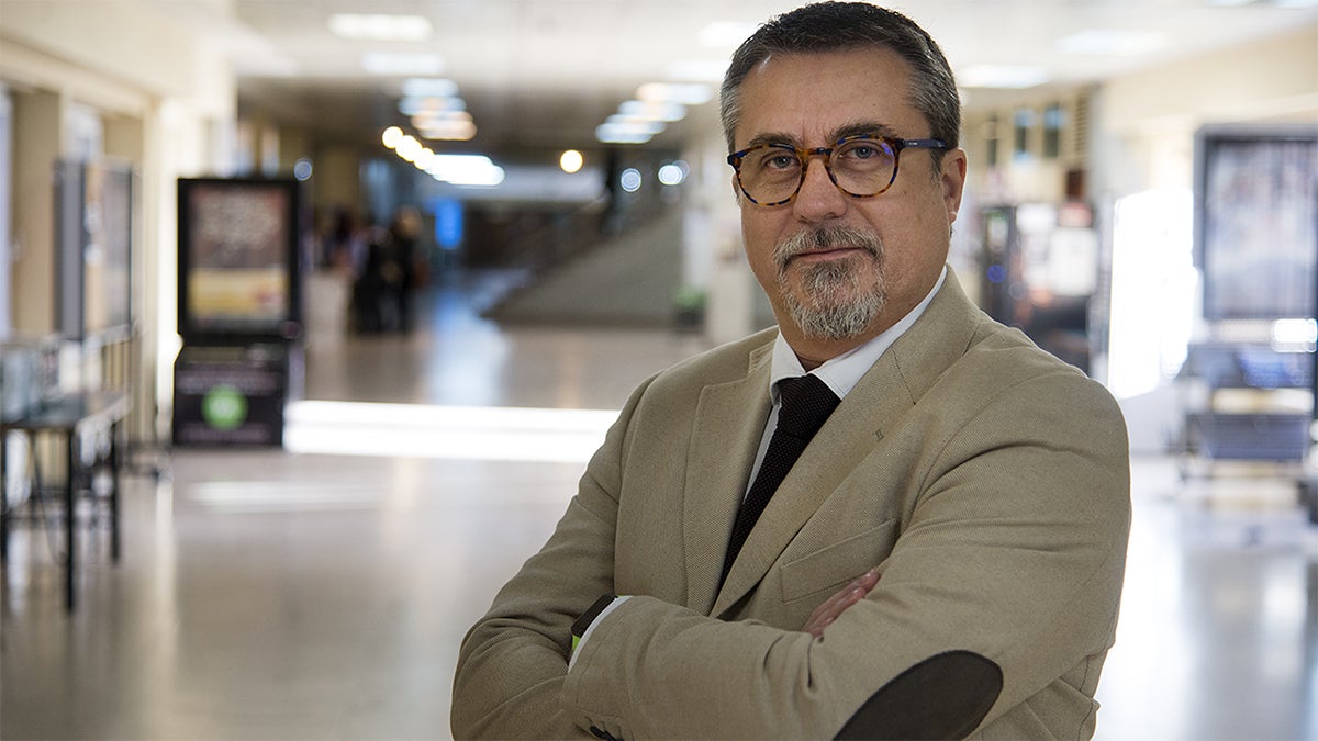 catedrático e inmunólogo Alfredo Corell