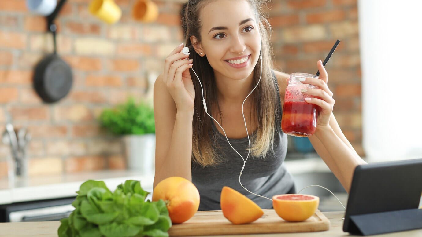 Este nutriente de las verduras verdes puede evitar cataratas y glaucoma, según la ciencia